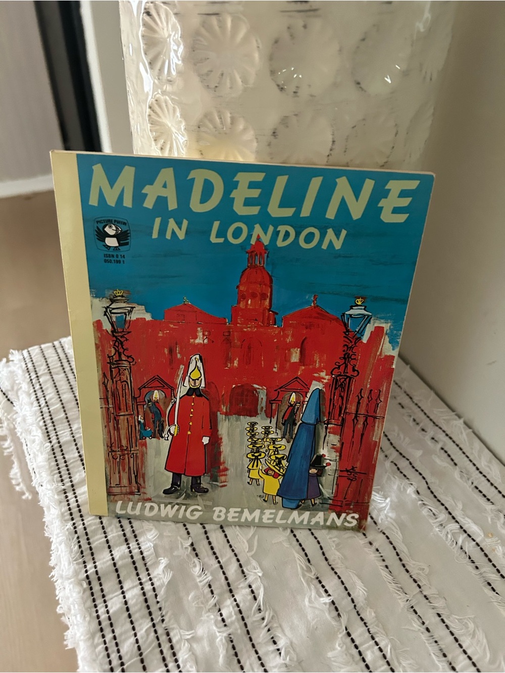 Madeline in London 1987 Paperback Kids Classic Story Book